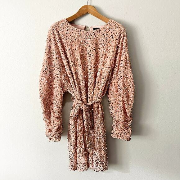 Boohoo Pink Sequin Mini Dress - Picture 3 of 13